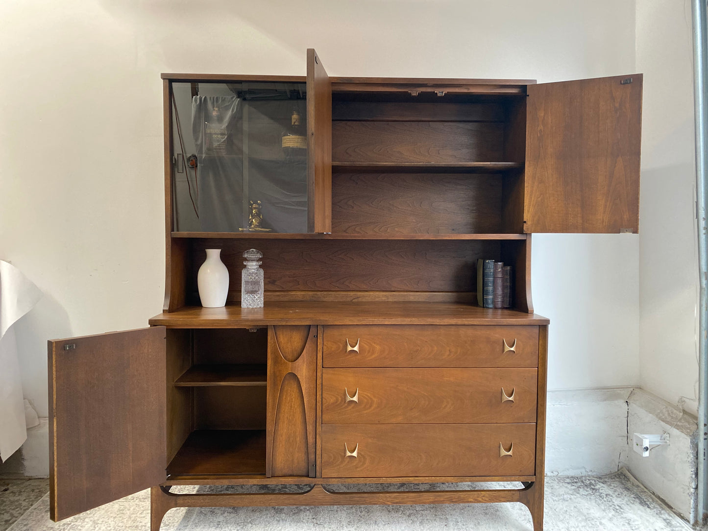 Broyhill BrasĂlia Sideboard
