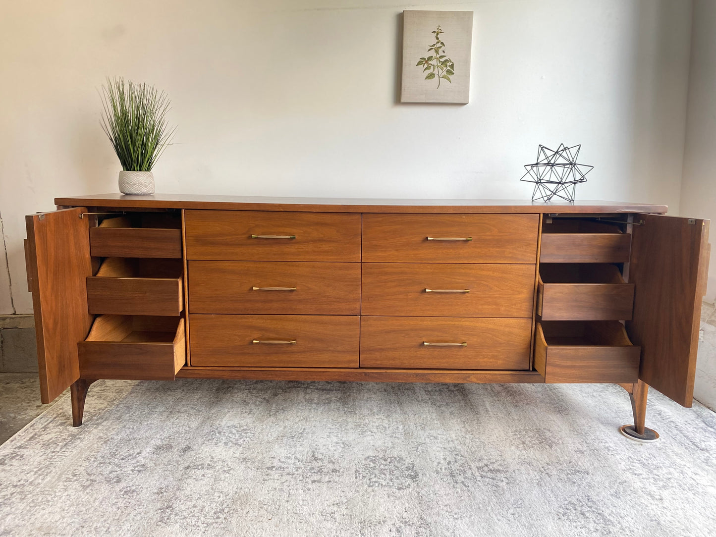 Kent Coffey Perspecta 12-Drawer Dresser
