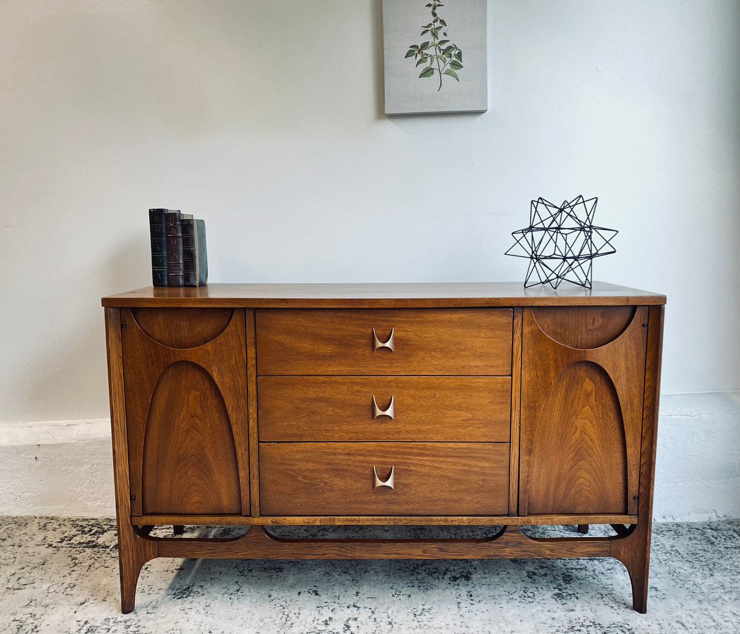 Broyhill BrasĂlia Sideboard