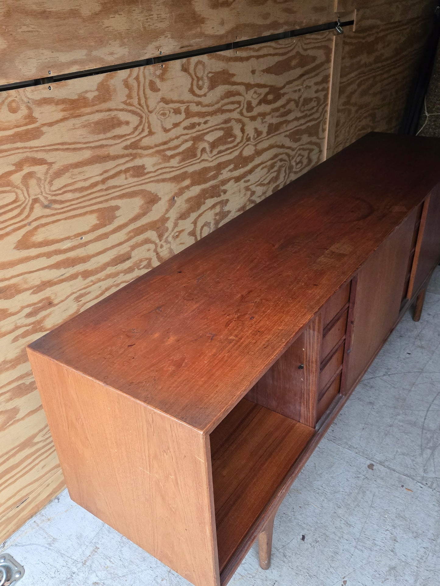 Teak Credenza (Knud Nielsen)