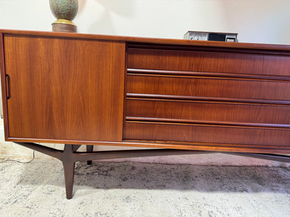 Teak Credenza (Knud Nielsen)
