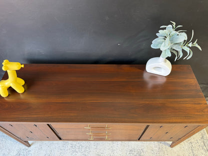 Broyhill Saga Credenza