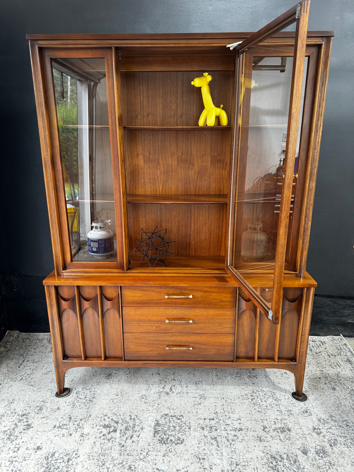 Kent Coffey Perspecta One Piece China Hutch