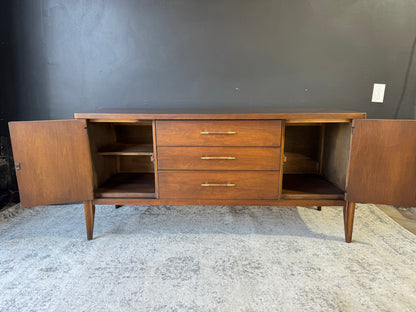 Broyhill Saga Credenza