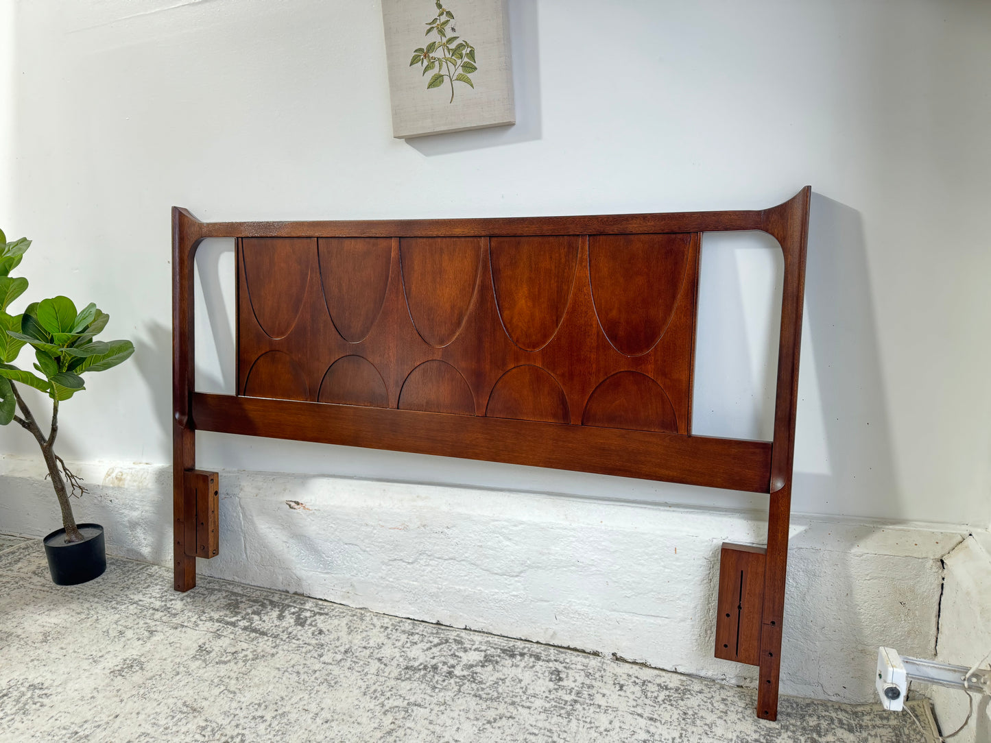 Broyhill Brasilia Queen Headboard