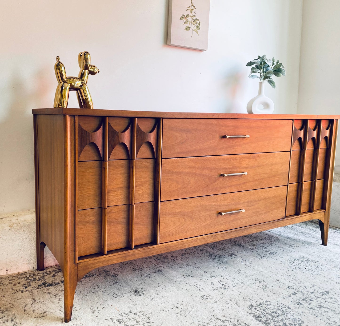 Kent Coffey Perspecta 9 Drawer Dresser