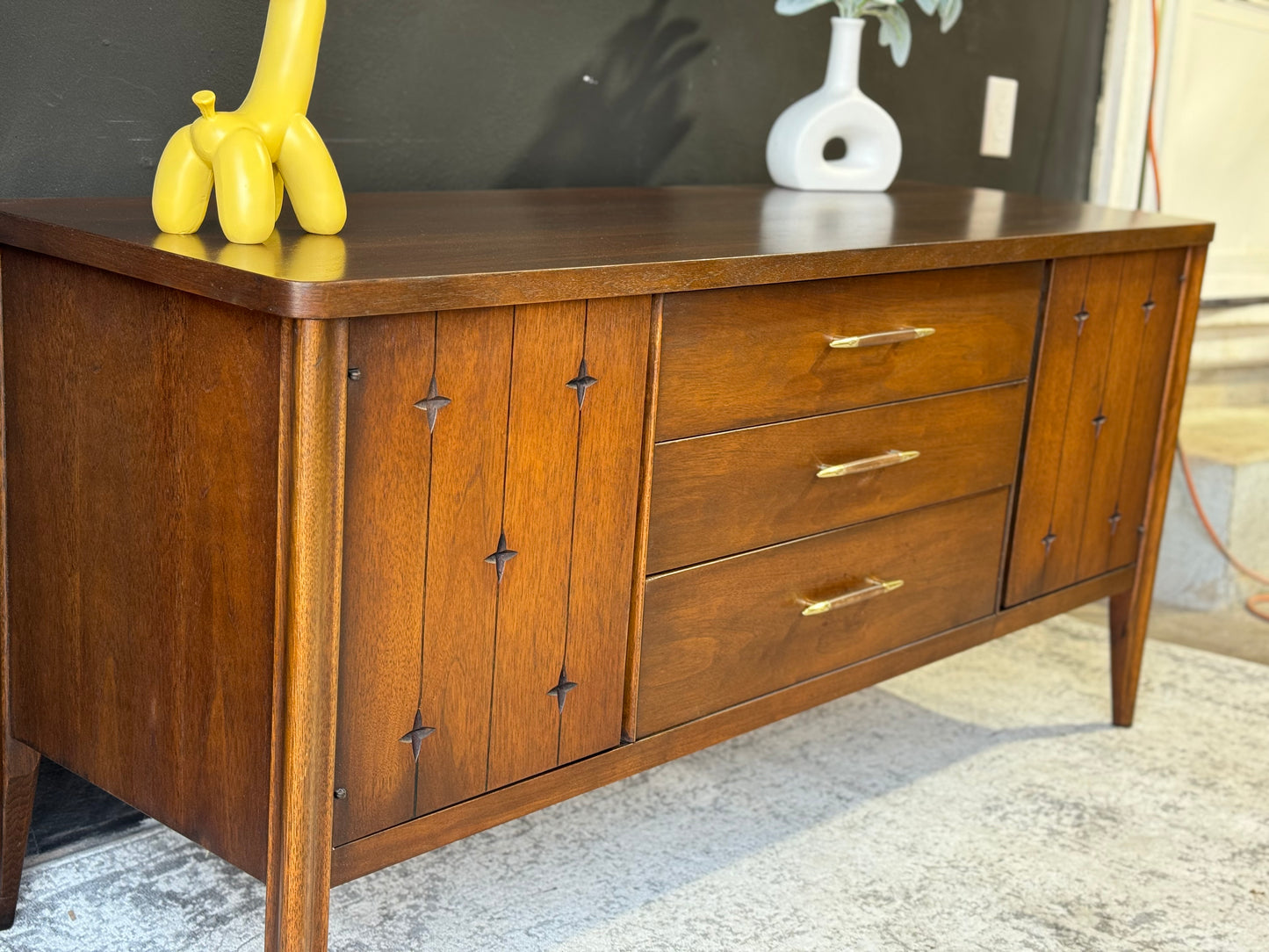 Broyhill Saga Credenza