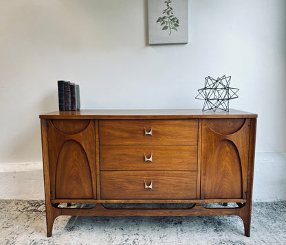 Broyhill Brasília Sideboard